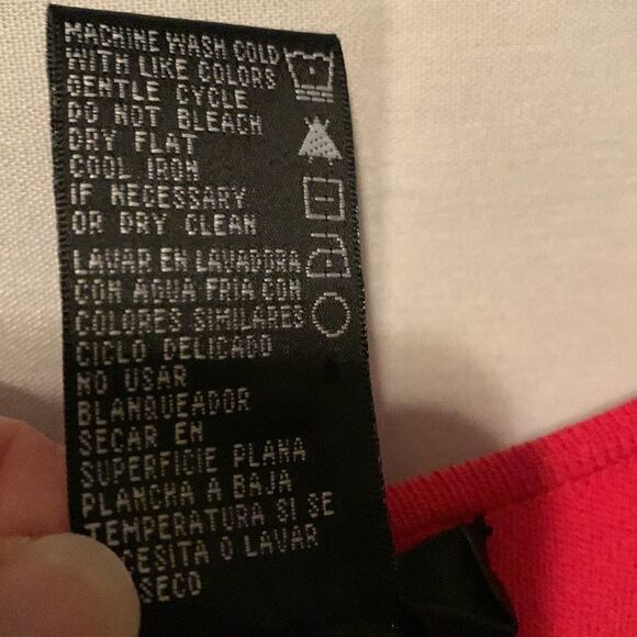 Cable & Gauge sleeveless top - Picture 4 of 5